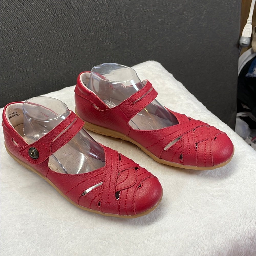 Spring Step Red and Tan Flats with Comfort and Style